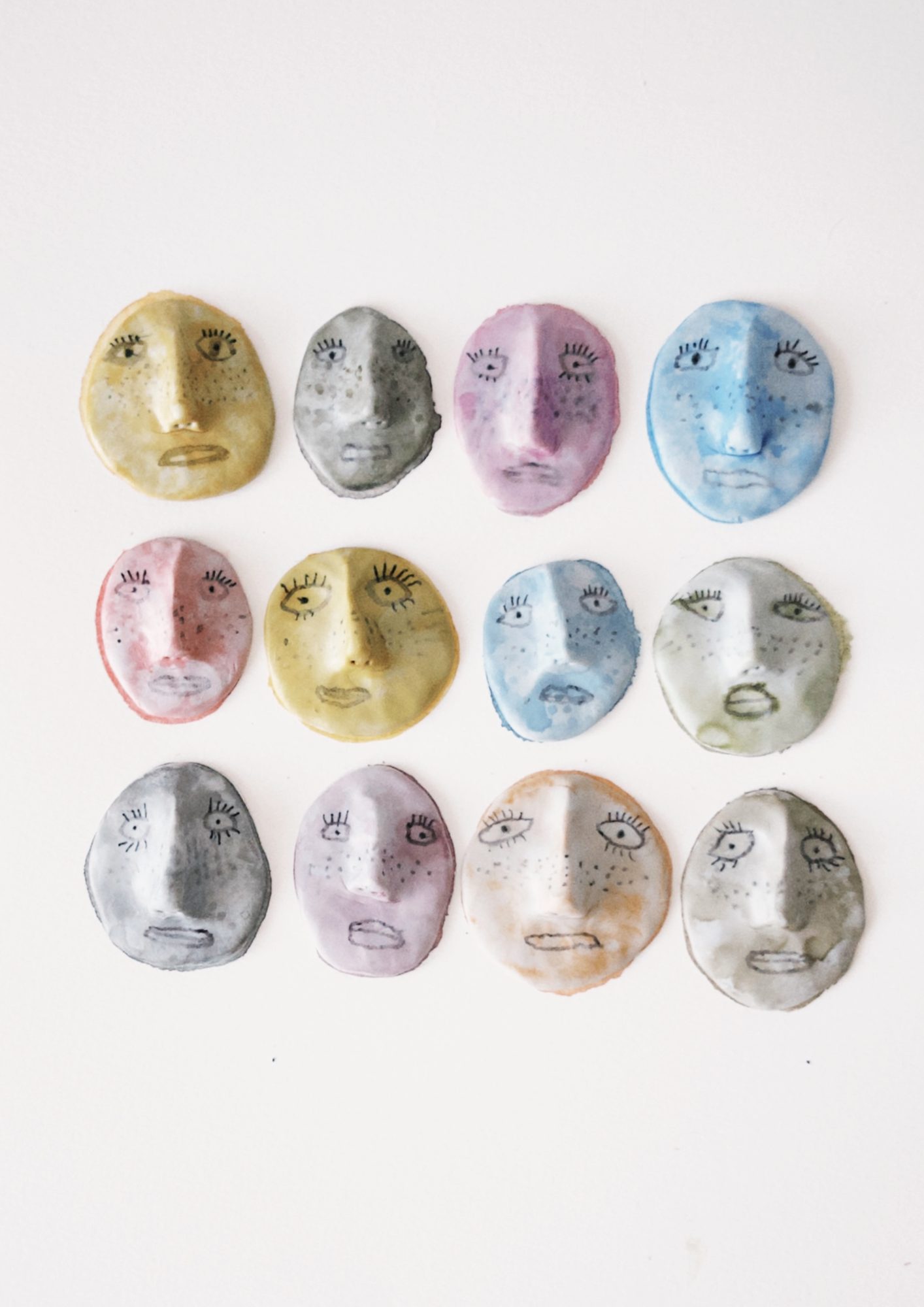 Everybody´s Nobody — Mixed media - 2026 by Nilu Ghorbani, Düsseldorf